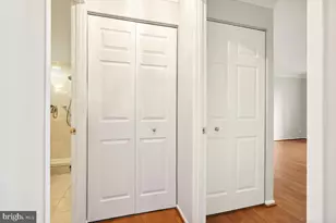 5902 Mt Eagle Dr, Alexandria, VA 22303 - Photo 23