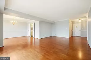 5902 Mt Eagle Dr, Alexandria, VA 22303 - Photo 7