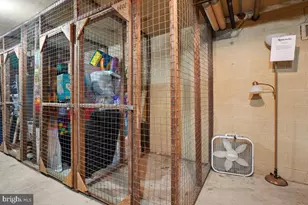 5902 Mt Eagle Dr, Alexandria, VA 22303 - Photo 33