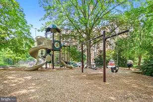 5902 Mt Eagle Dr, Alexandria, VA 22303 - Photo 93