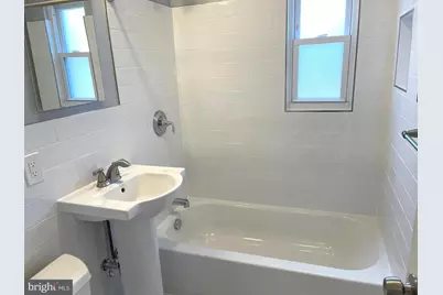 7132 Parkview Avenue, Falls Church, VA 22042 - Photo 21