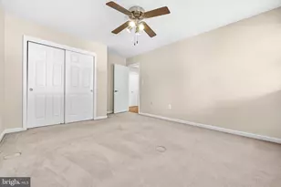 7412 Brian Run Ct, Springfield, VA 22153 - Photo 35
