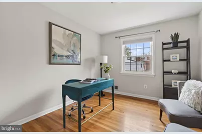 6805 Market Square Drive, McLean, VA 22101 - Photo 23