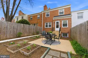 6805 Market Square Dr, McLean, VA 22101 - Photo 39