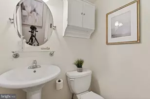 6805 Market Square Dr, McLean, VA 22101 - Photo 37