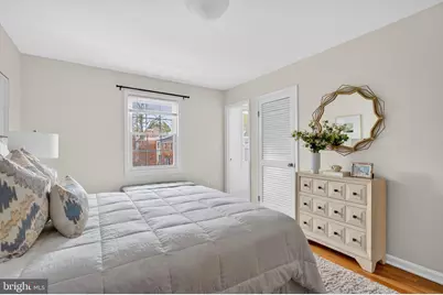 6805 Market Square Drive, McLean, VA 22101 - Photo 17