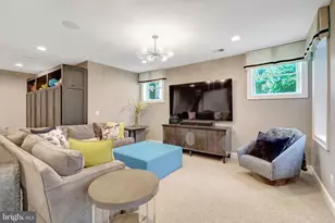 9115 Tetterton Ave, Vienna, VA 22182 - Photo 47