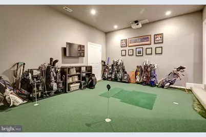 9115 Tetterton Avenue, Vienna, VA 22182 - Photo 49