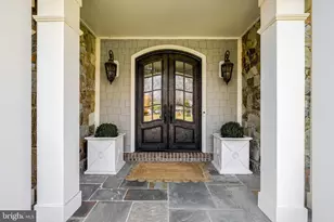 9115 Tetterton Ave, Vienna, VA 22182 - Photo 3