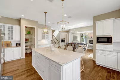 9115 Tetterton Avenue, Vienna, VA 22182 - Photo 13