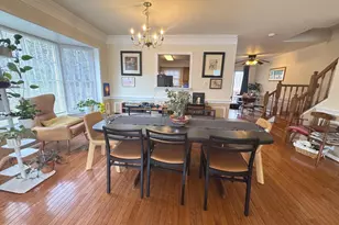 8732 Stone Hill Pl, Springfield, VA 22153 - Photo 7