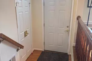 8732 Stone Hill Pl, Springfield, VA 22153 - Photo 13