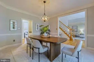 10409 Dunn Meadow Rd, Vienna, VA 22182 - Photo 7