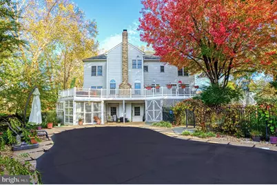 10409 Dunn Meadow Road, Vienna, VA 22182 - Photo 11