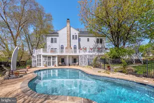 10409 Dunn Meadow Rd, Vienna, VA 22182 - Photo 73