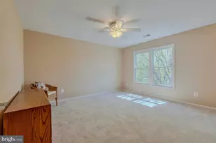 10409 Dunn Meadow Rd, Vienna, VA 22182 - Photo 49