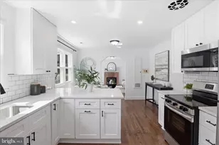 9704 Blake Ln, Fairfax, VA 22031 - Photo 9