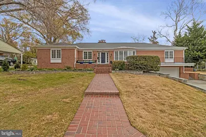 8503 W Boulevard Drive, Alexandria, VA 22308 - Photo 3