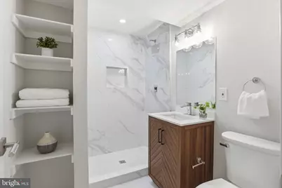 12136 Westwood Hills Drive, Herndon, VA 20171 - Photo 25