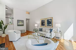 11556 Links Dr, Reston, VA 20190 - Photo 7