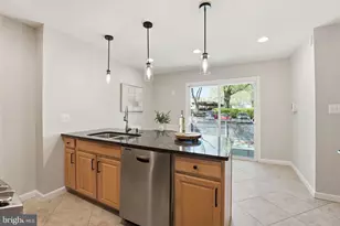 11556 Links Dr, Reston, VA 20190 - Photo 11