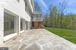 8611 Brook Rd, McLean, VA 22102 - Photo 89