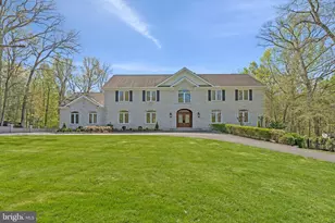 8611 Brook Rd, McLean, VA 22102 - Photo 3