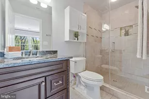 8611 Brook Rd, McLean, VA 22102 - Photo 65