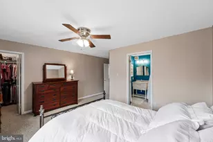 12021 Insha Ct, Reston, VA 20191 - Photo 19