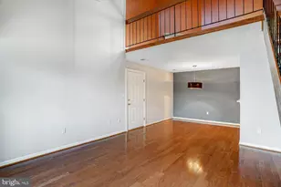 6925 Mary Caroline Cir, Alexandria, VA 22310 - Photo 9