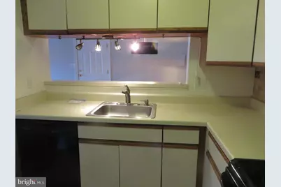 6925 Mary Caroline Circle #J, Alexandria, VA 22310 - Photo 11