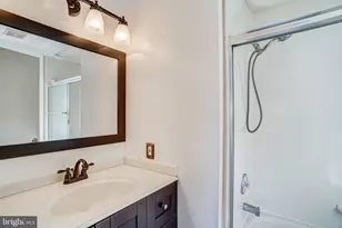 6925 Mary Caroline Cir, Alexandria, VA 22310 - Photo 23