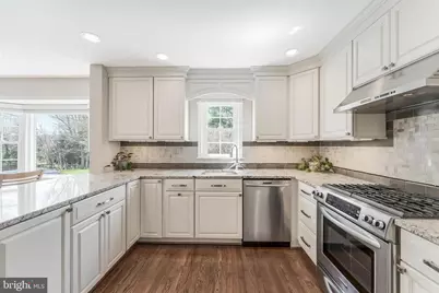 10417 Silk Oak Drive, Vienna, VA 22182 - Photo 15