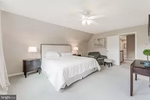 10417 Silk Oak Dr, Vienna, VA 22182 - Photo 39