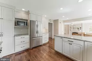 10417 Silk Oak Dr, Vienna, VA 22182 - Photo 17