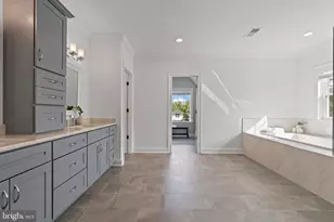 7606 Leonard Dr, Falls Church, VA 22043 - Photo 31