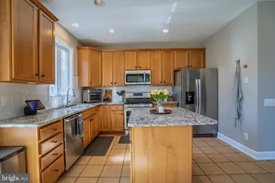 2520 Walnut Leaf Lane, Herndon, VA 20171 - Photo 13