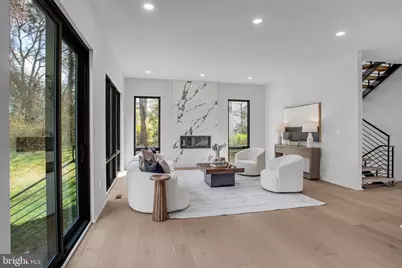 8313 Syracuse Circle, Vienna, VA 22180 - Photo 9