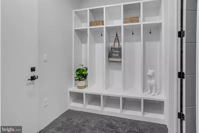 8313 Syracuse Circle, Vienna, VA 22180 - Photo 17