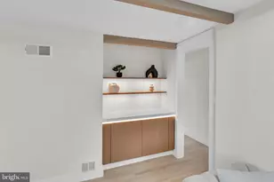 2524 Swift Run St, Vienna, VA 22180 - Photo 19