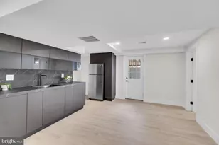 2524 Swift Run St, Vienna, VA 22180 - Photo 47