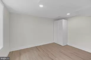 2524 Swift Run St, Vienna, VA 22180 - Photo 55