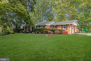 5655 Glenwood Dr, Alexandria, VA 22310 - Photo 1