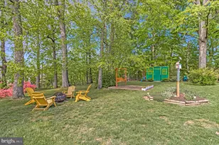 5655 Glenwood Dr, Alexandria, VA 22310 - Photo 9