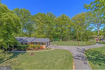 5655 Glenwood Drive, Alexandria, VA 22310 - Photo 5