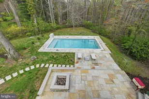 3515 Devon Dr, Falls Church, VA 22042 - Photo 3