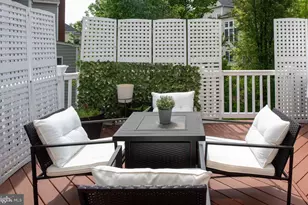 8937 Rhododendron Cir, Lorton, VA 22079 - Photo 95