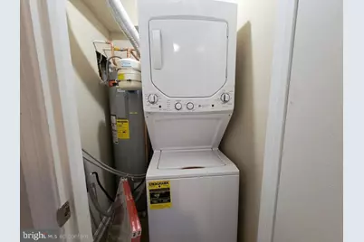 3176 Summit Square Drive #4-E4, Oakton, VA 22124 - Photo 13