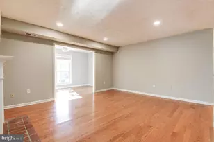 10087 Oakton Terrace Rd, Oakton, VA 22124 - Photo 11