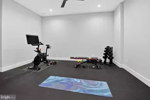 6928 Whitehall Pl, McLean, VA 22101 - Photo 33